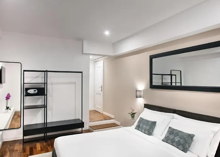 Apartman Piazza Di Spagna 32 Fellini Design