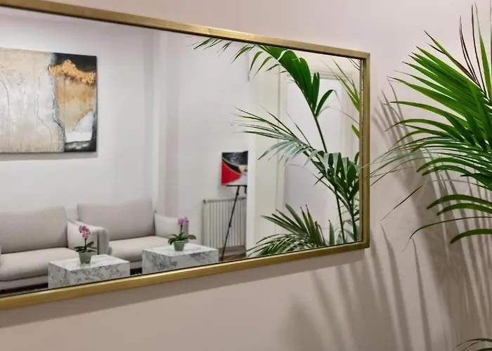 Apartment Piazza Di Spagna 32 Fellini Design