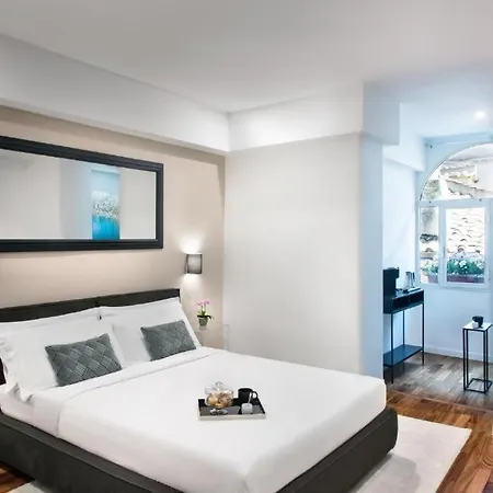 Piazza Di Spagna 32 Fellini Design * Rzym